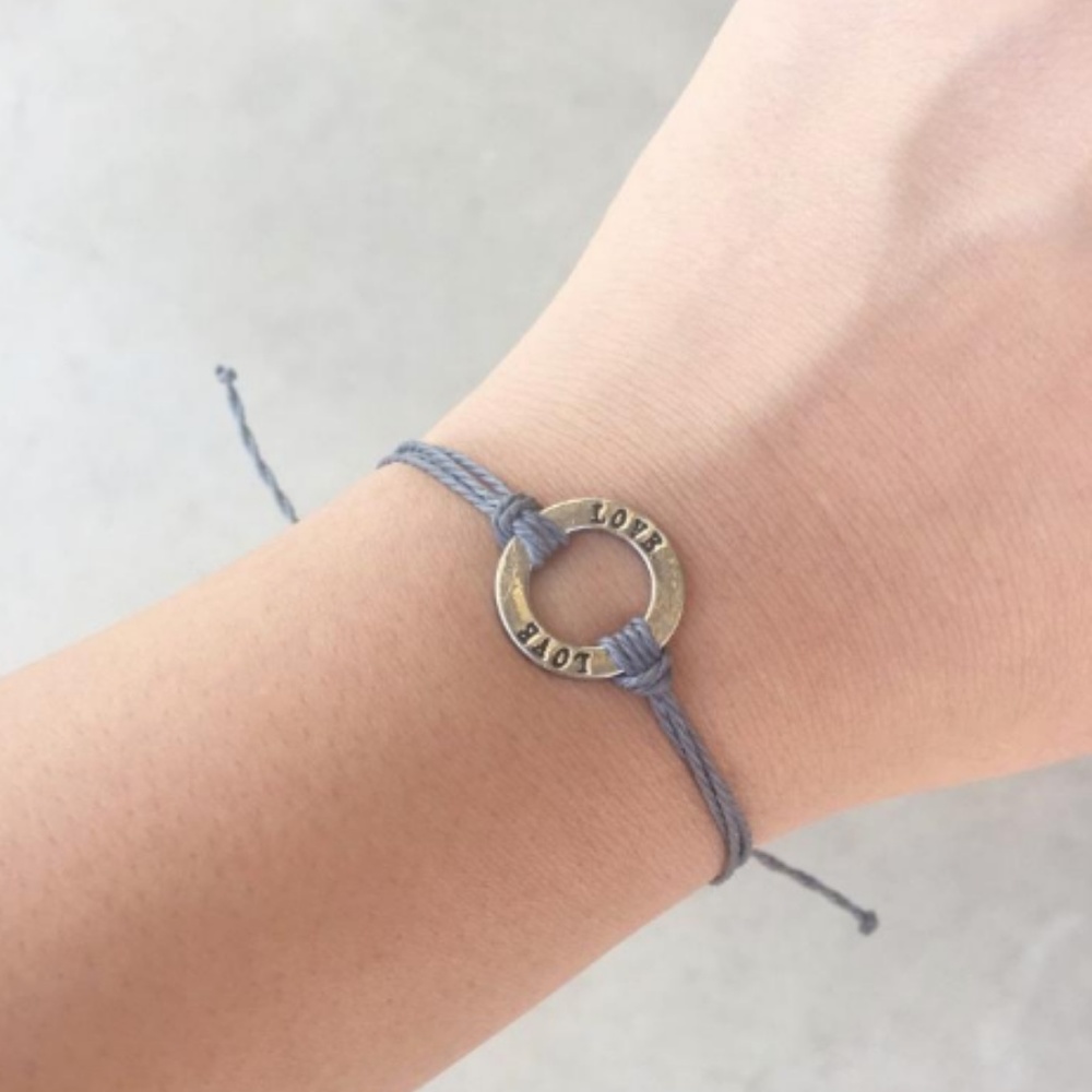 LOVE charm bracelet -GREY